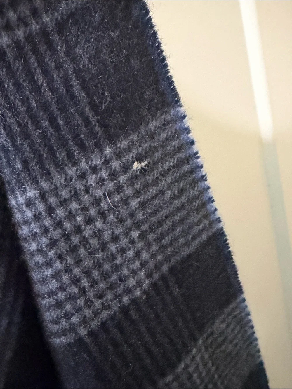 HIckey Freeman 100% Cashmere Scarf Checkered, Navy and Gray